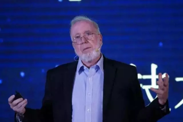 凯文·凯利：未来25年的科技十大趋势